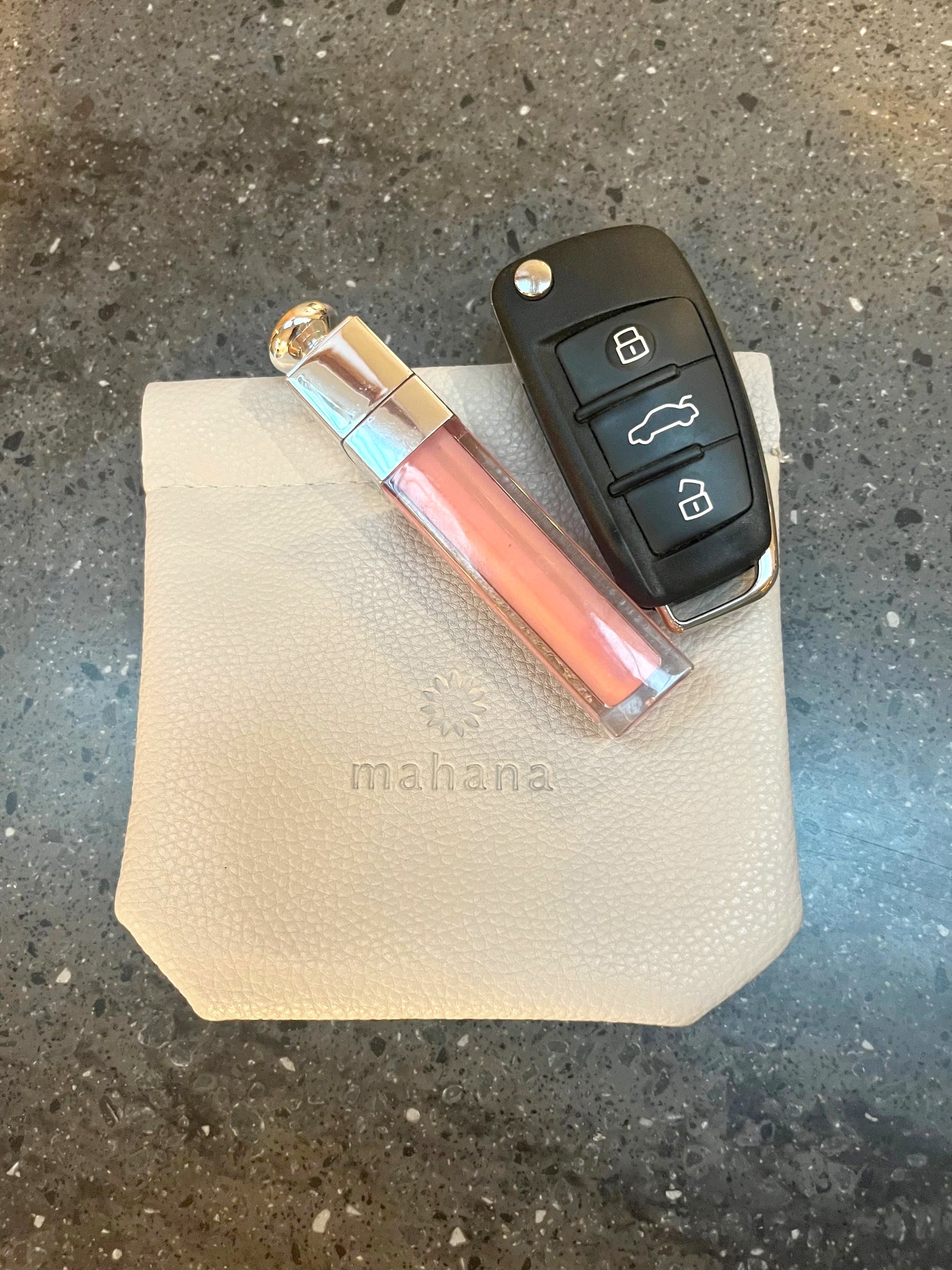 mahanaオリジナルポーチ