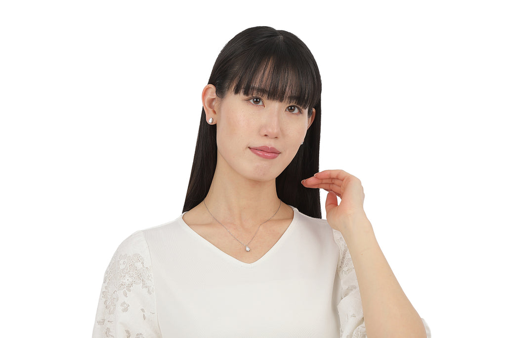 Diamond Necklace/Pear